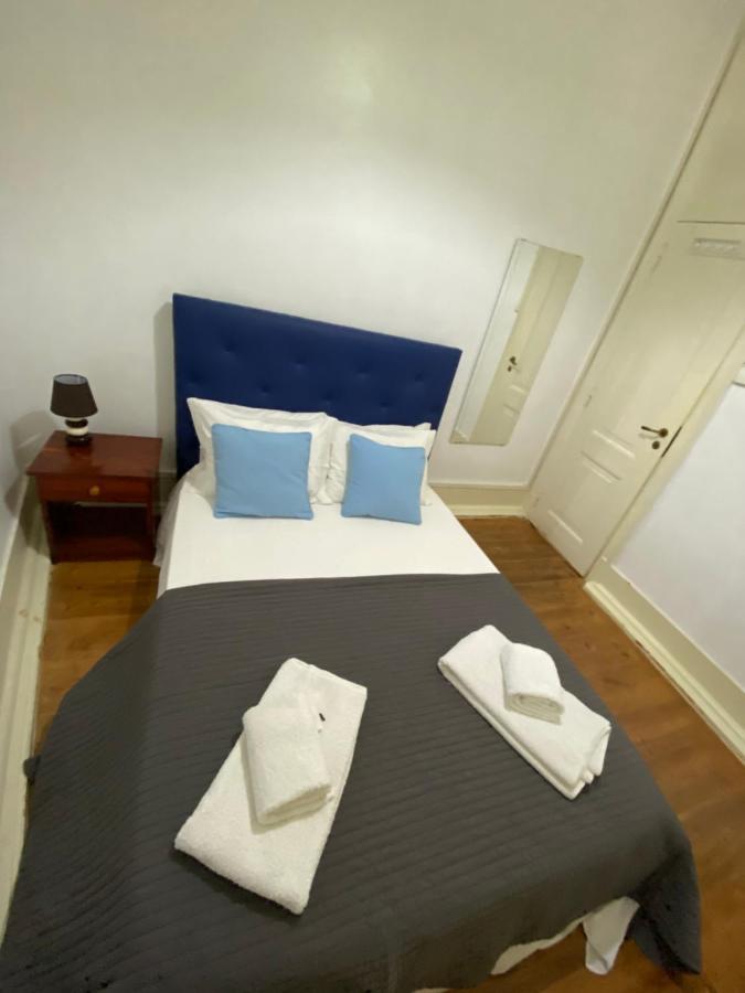 Relax Chiado 3 - Cute Little Double With Shared Bathroom Gasthof